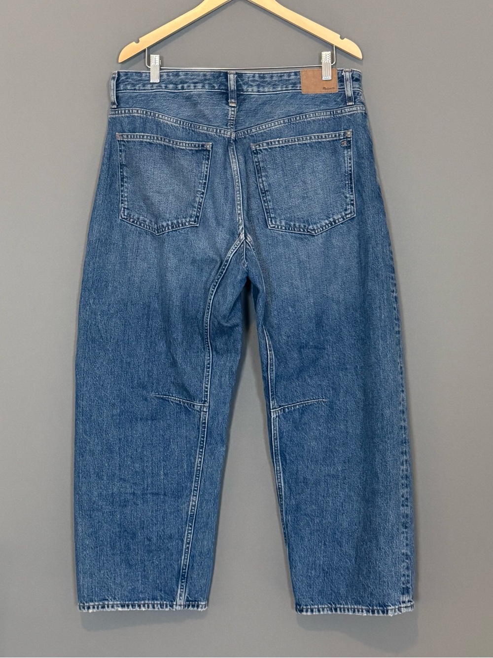 Madewell Curvy Darted Barrel Leg Jeans Womens 31 Medium Wash Denim - Picture 5 of 13